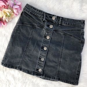 Forever 21 🌸 Grey Denim Button-Up Miniskirt SZ 26